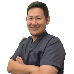 みやおか整骨院
柔道整復師
宮岡大樹先生